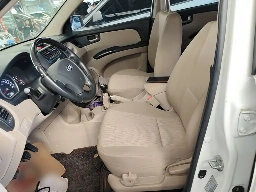 Kia Sportage — миниатюра 15