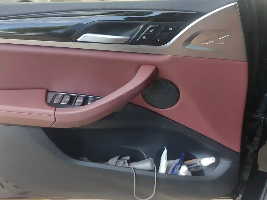 BMW iX3 — миниатюра 7