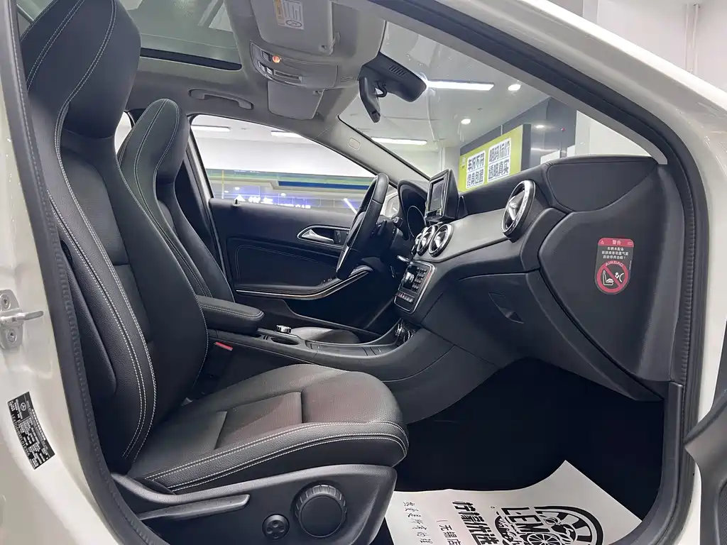 Mercedes-Benz GLA — миниатюра 27