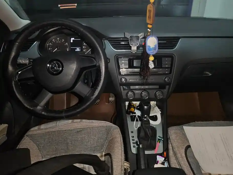Skoda Octavia — миниатюра 12