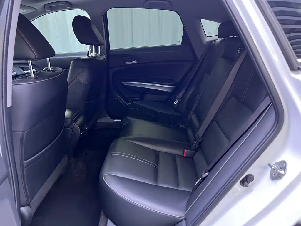 Honda Crosstour — миниатюра 17