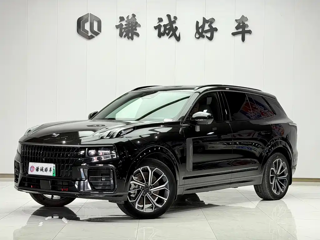 Lynk & Co 09 EM-P