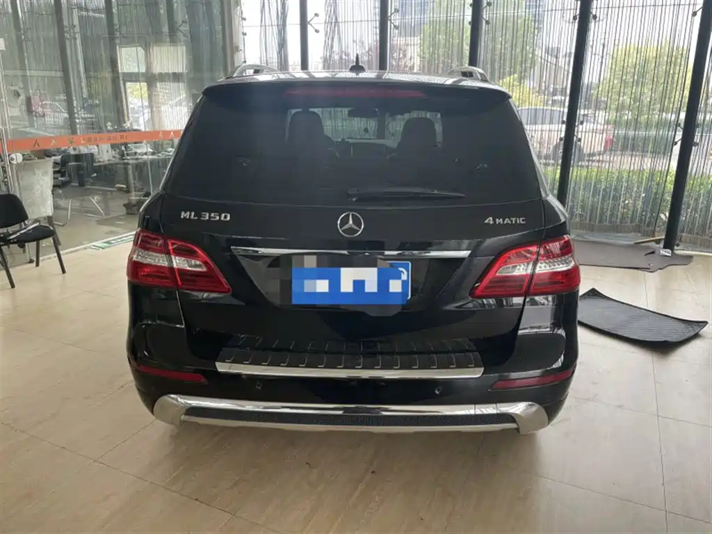 Mercedes-Benz M-Class — миниатюра 3
