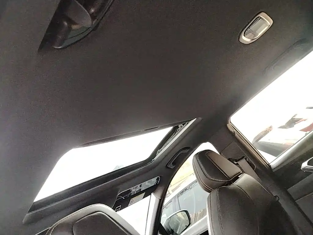 Geely Binyue — миниатюра 18