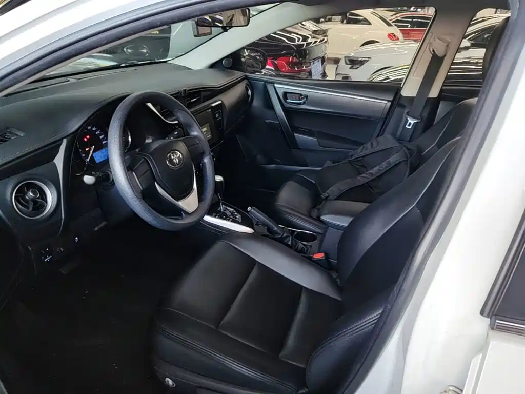 Toyota Corolla — миниатюра 15
