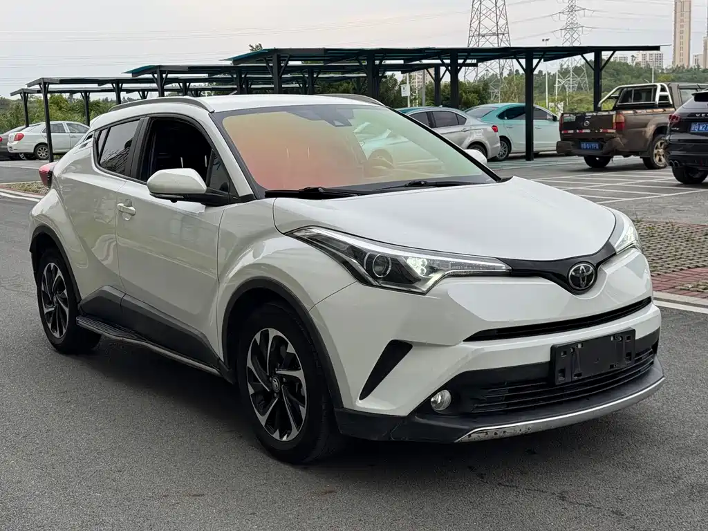 Toyota IZOA — миниатюра 3