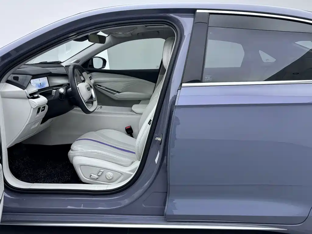 Geely Xingrui — миниатюра 6