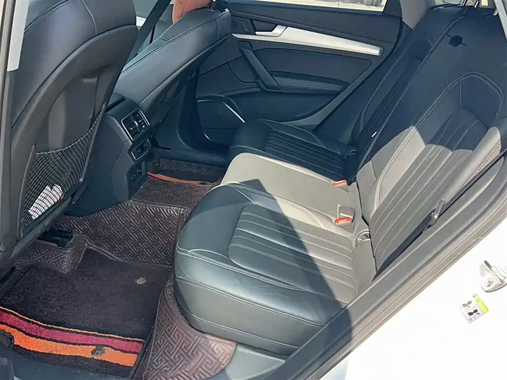 Audi Q5L 2020 40 TFSI Fashion