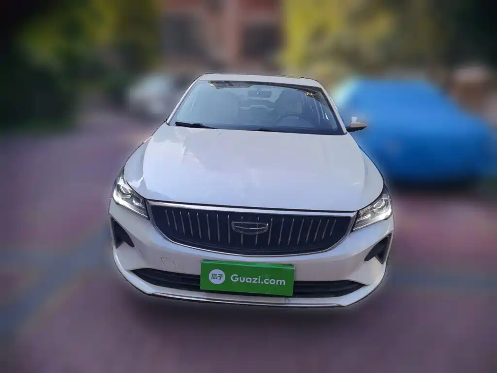 Geely Emgrand — миниатюра 2