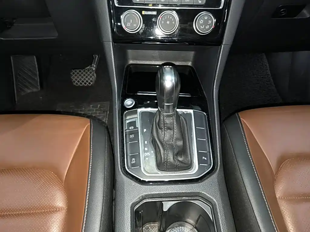 Volkswagen Golf Sportsvan — миниатюра 14