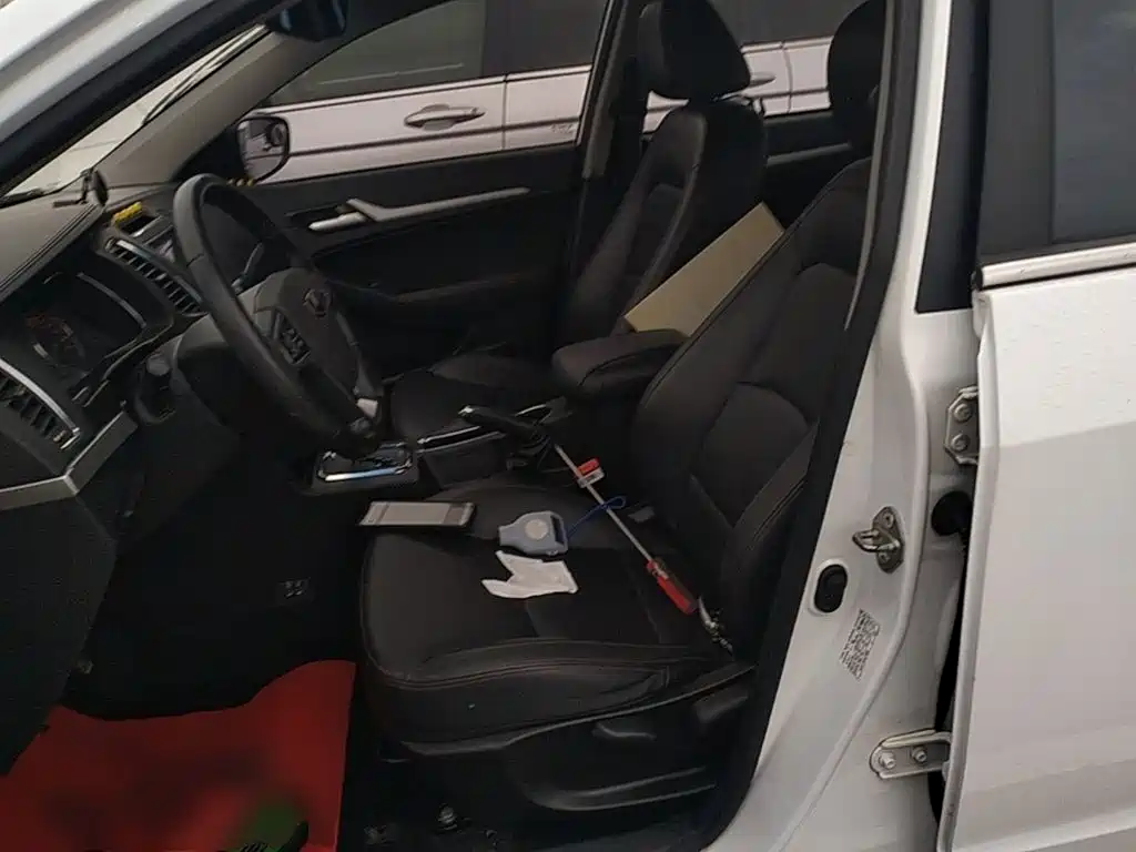 Geely Vision — миниатюра 15