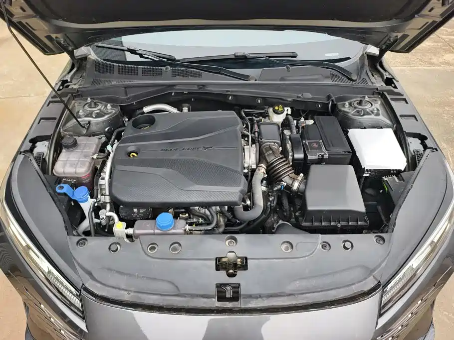 Changan Eado — миниатюра 10
