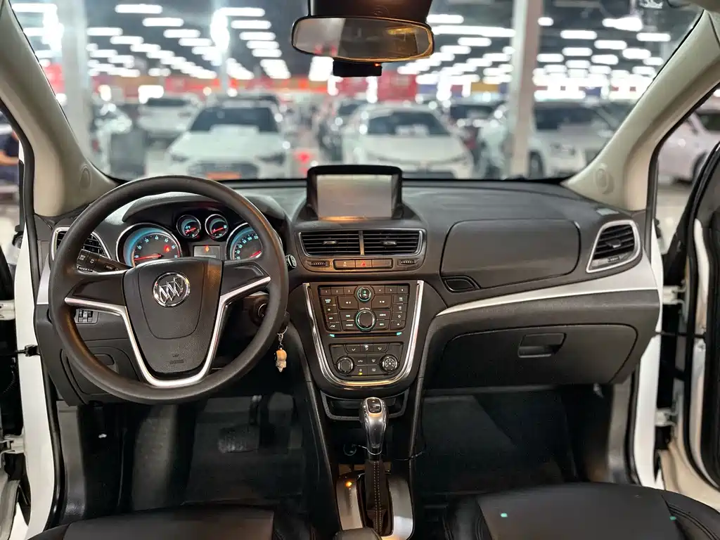 Buick Encore — миниатюра 8