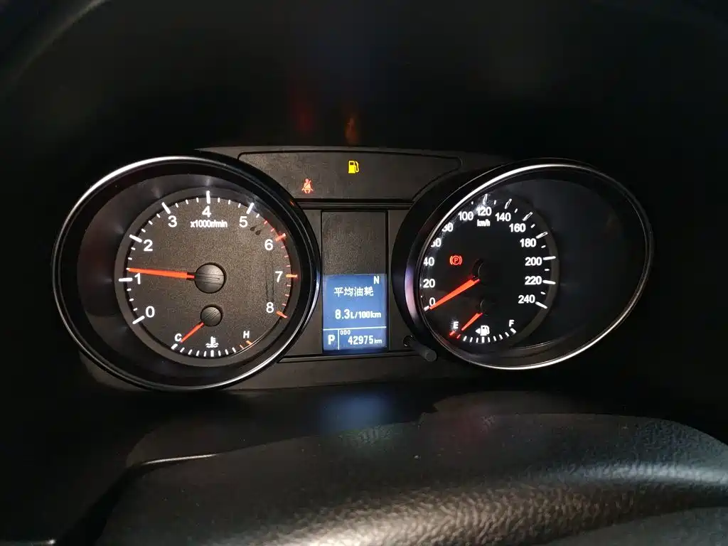 Haval M6 — миниатюра 12