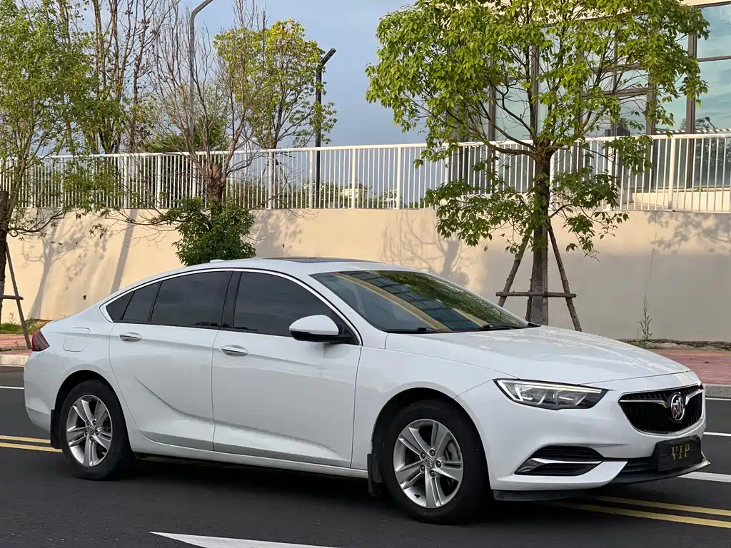 Buick Regal — миниатюра 3
