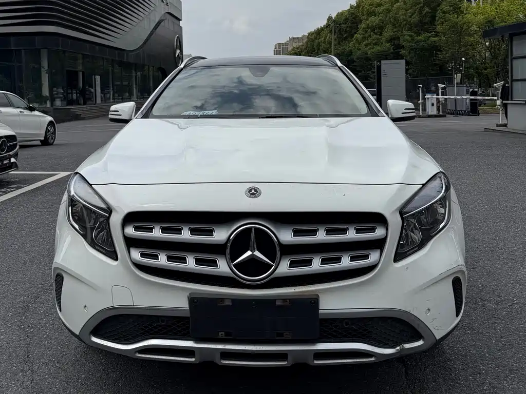 Mercedes-Benz GLA 2018 GLA 200