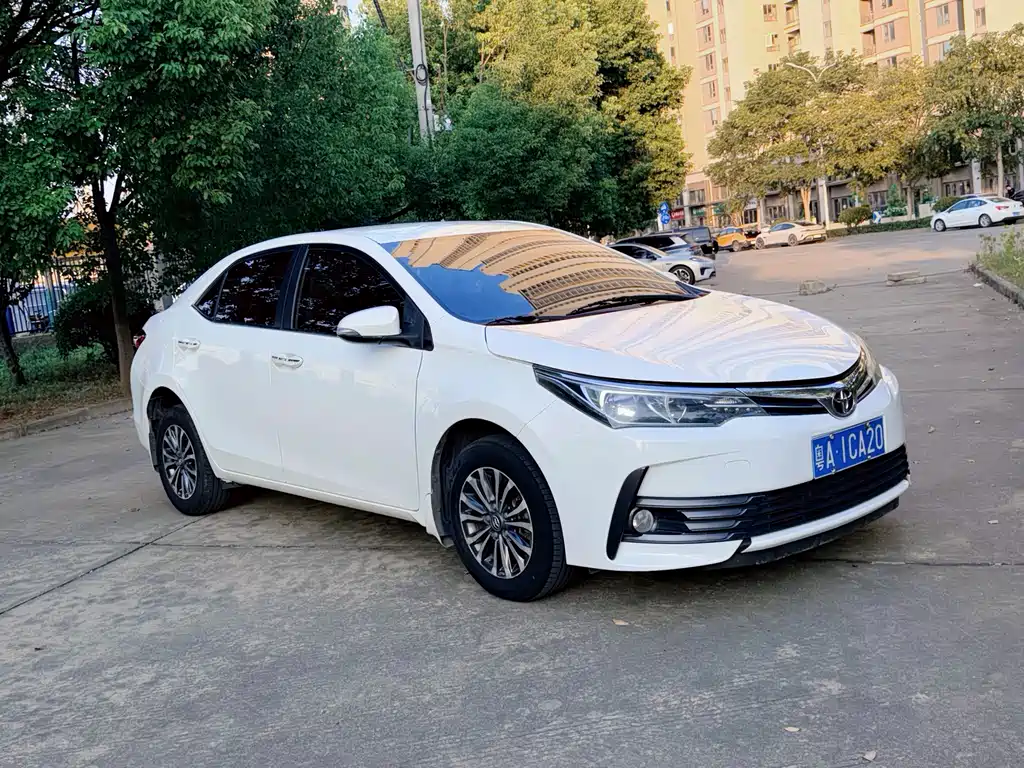 Toyota Corolla — миниатюра 3