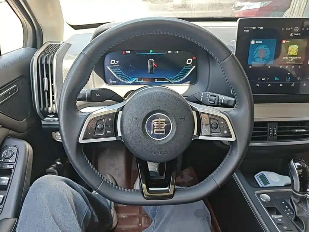 BYD Tang — миниатюра 11