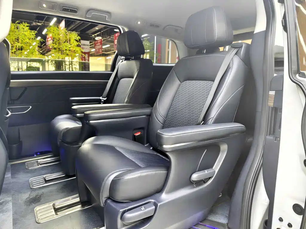 GAC Motor Trumpchi M8 — миниатюра 10