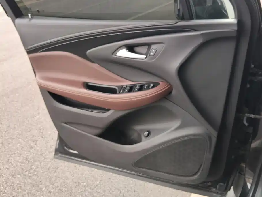 Buick Envision Plus — миниатюра 7
