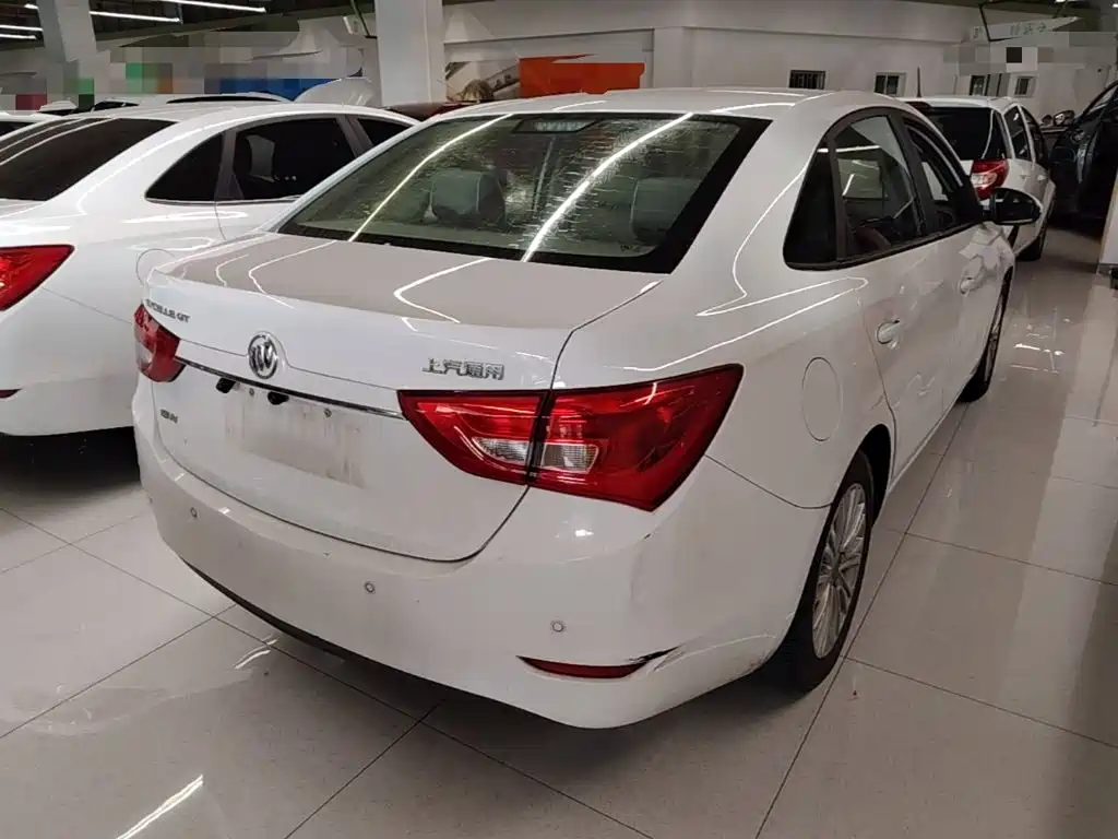 Buick Excelle — миниатюра 7