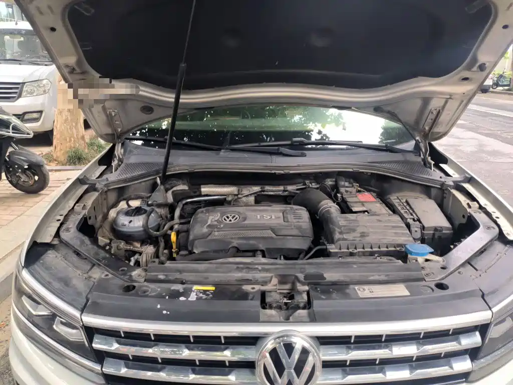 Volkswagen Tiguan L — миниатюра 11