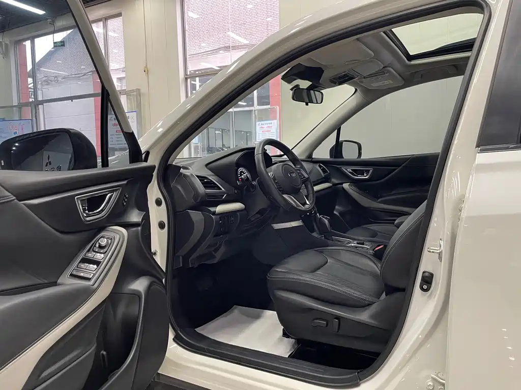 Subaru Forester — миниатюра 12