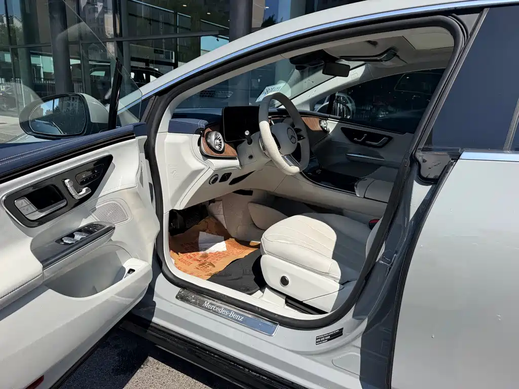 Mercedes-Benz EQE — миниатюра 4