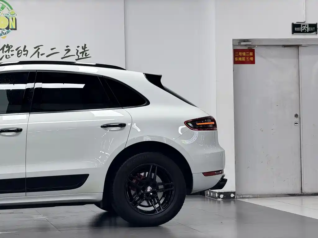 Porsche Macan 2017 Macan 2.0T