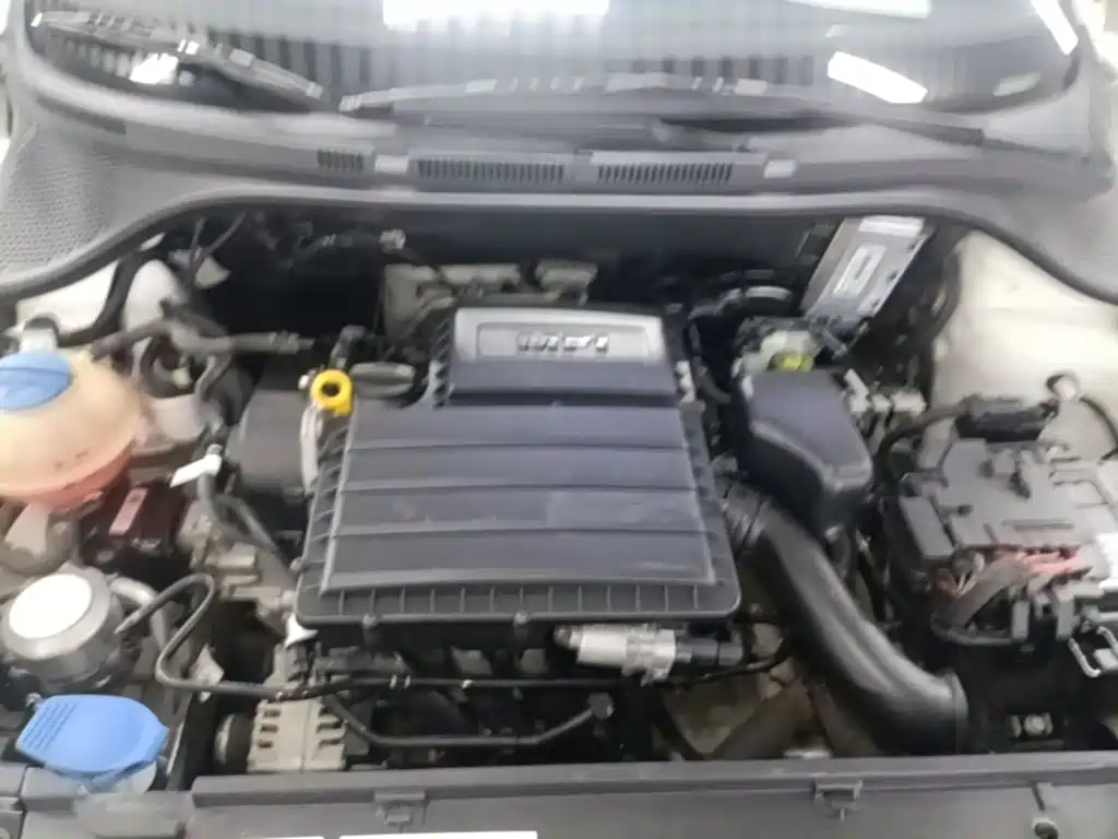 Skoda Rapid — миниатюра 20