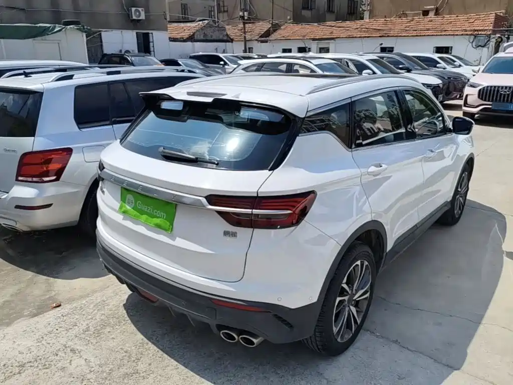 Geely Binyue — миниатюра 7