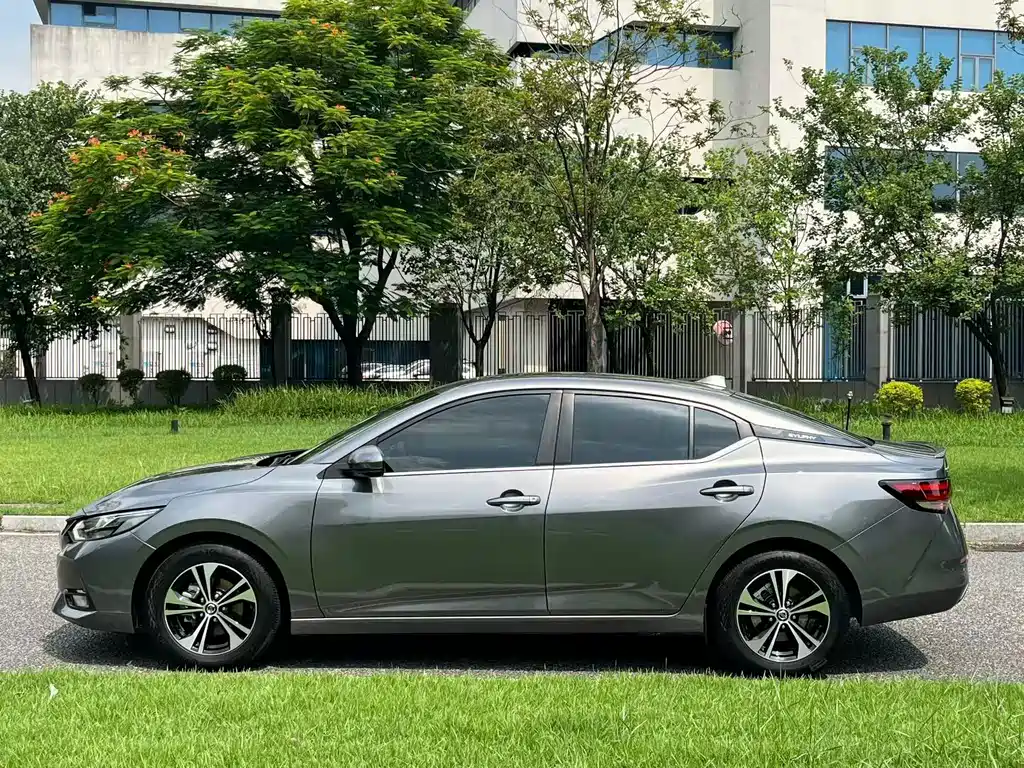 Nissan Sylphy — миниатюра 4