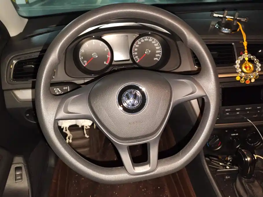Volkswagen Lavida — миниатюра 15