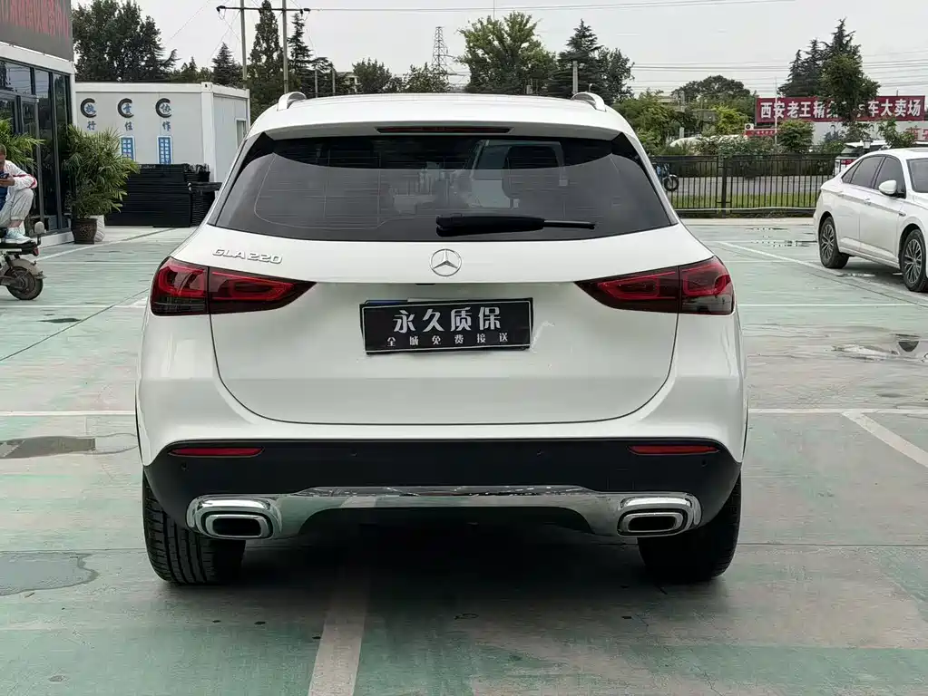 Mercedes-Benz GLA — миниатюра 24
