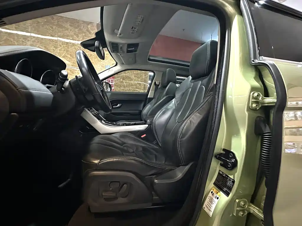 Land Rover Evoque (Import) — миниатюра 15