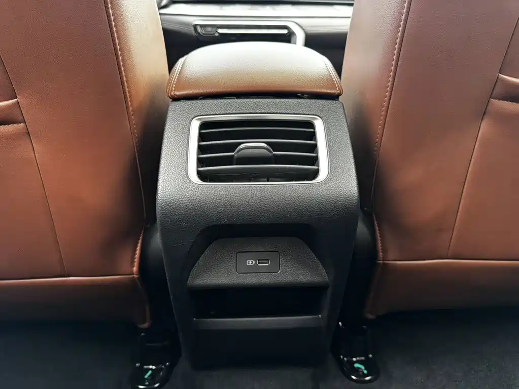 Geely Vision X6 — миниатюра 12