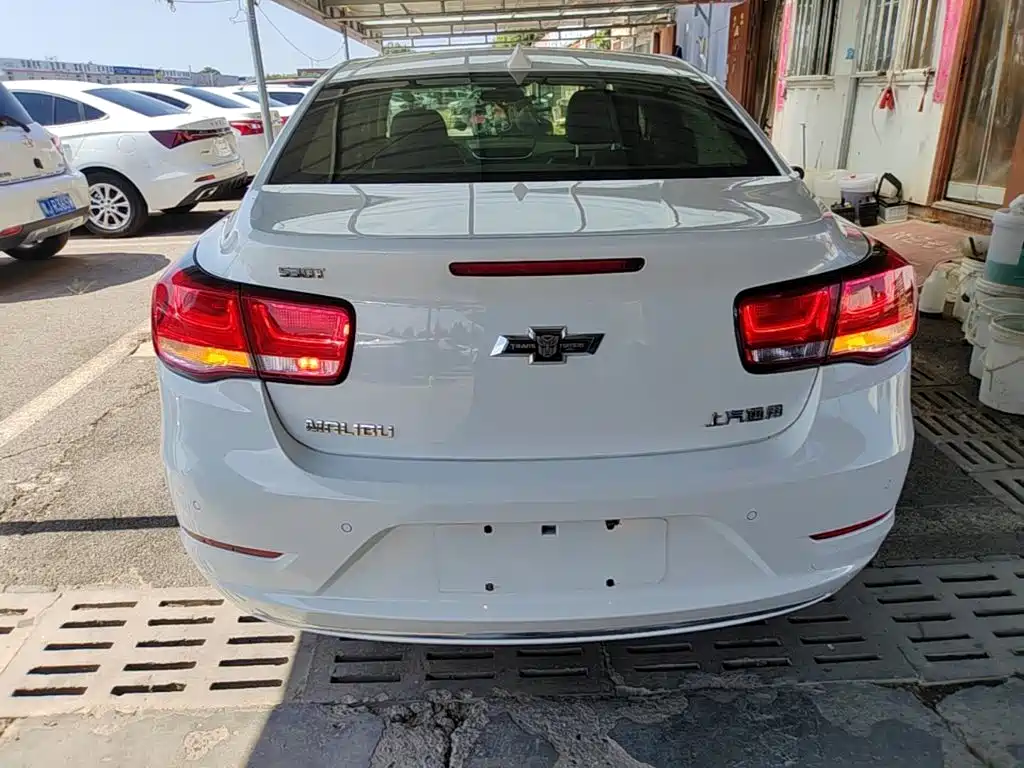 Chevrolet Malibu — миниатюра 6
