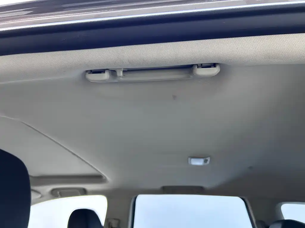 Mitsubishi Outlander — миниатюра 20