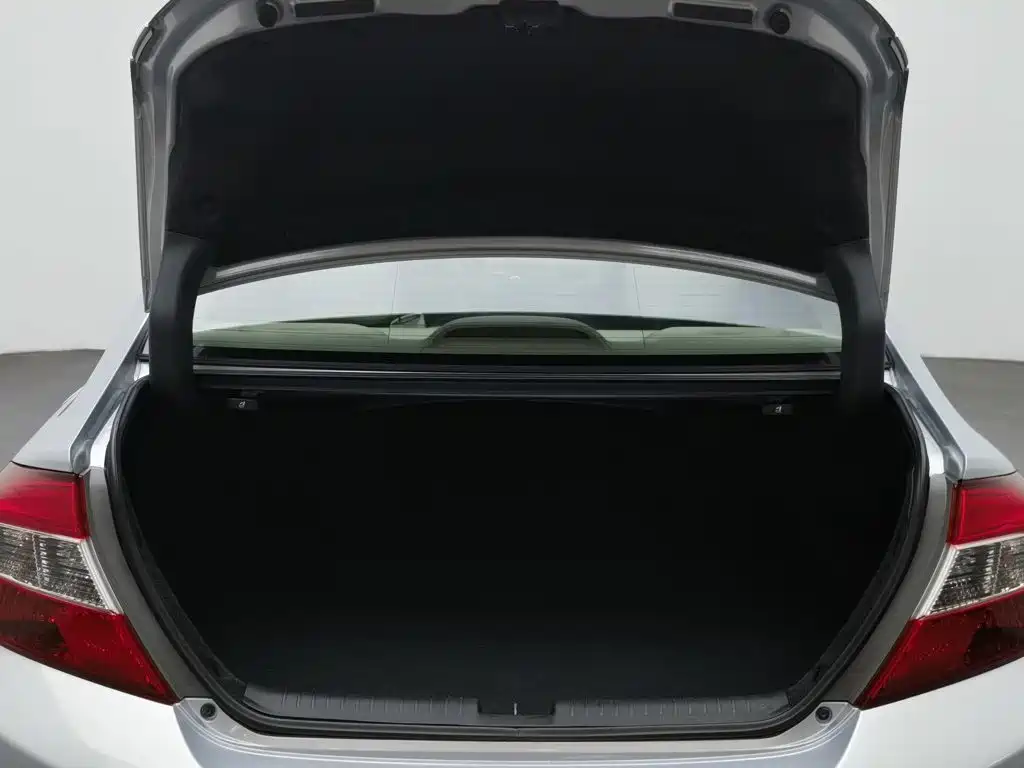 Honda Civic — миниатюра 16