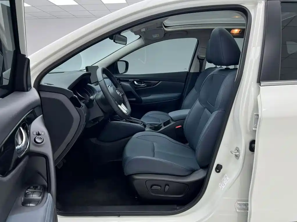 Nissan Qashqai — миниатюра 16