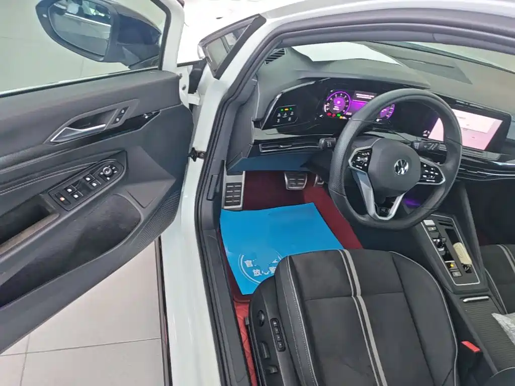 Volkswagen Golf — миниатюра 16