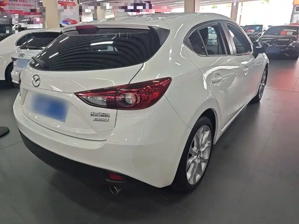 Mazda 3 Axela — миниатюра 7
