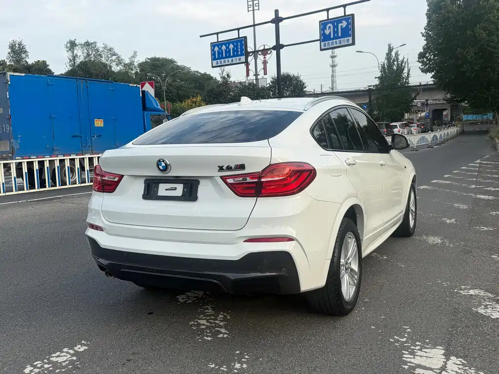 BMW X4 — миниатюра 6