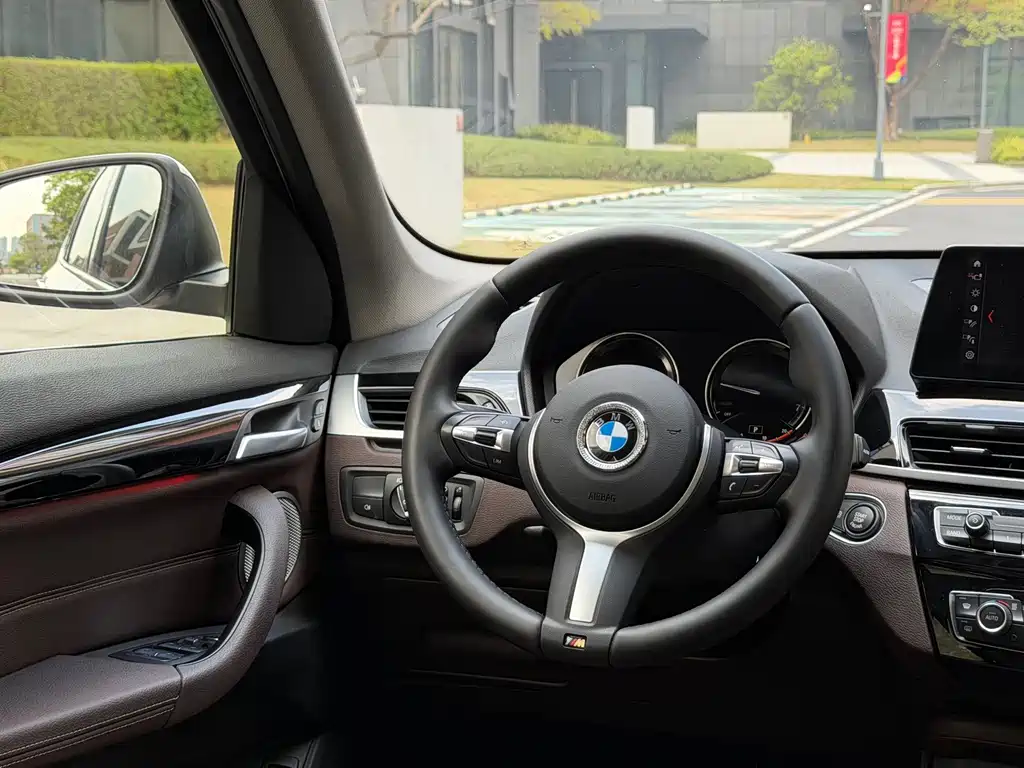 BMW X1 — миниатюра 15