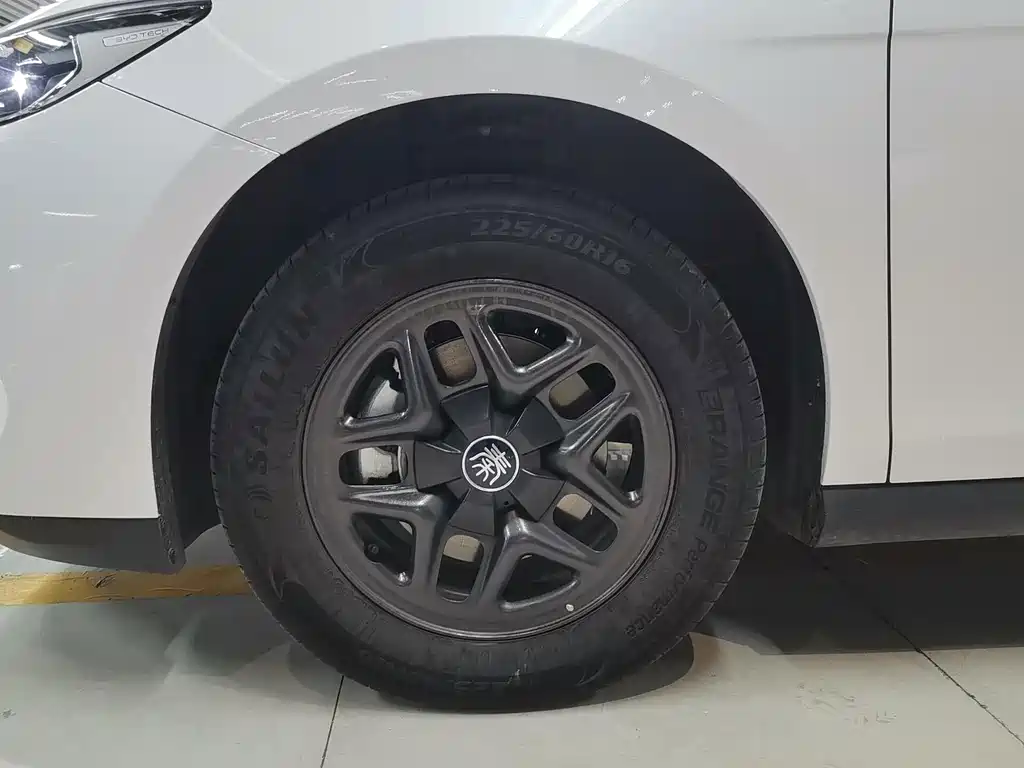 BYD Qin PLUS — миниатюра 15