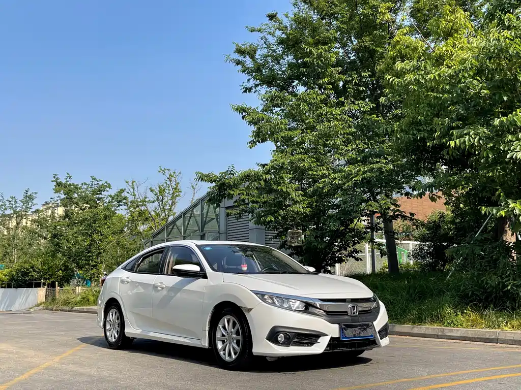 Honda Civic 2016 180TURBO CVT Comfort