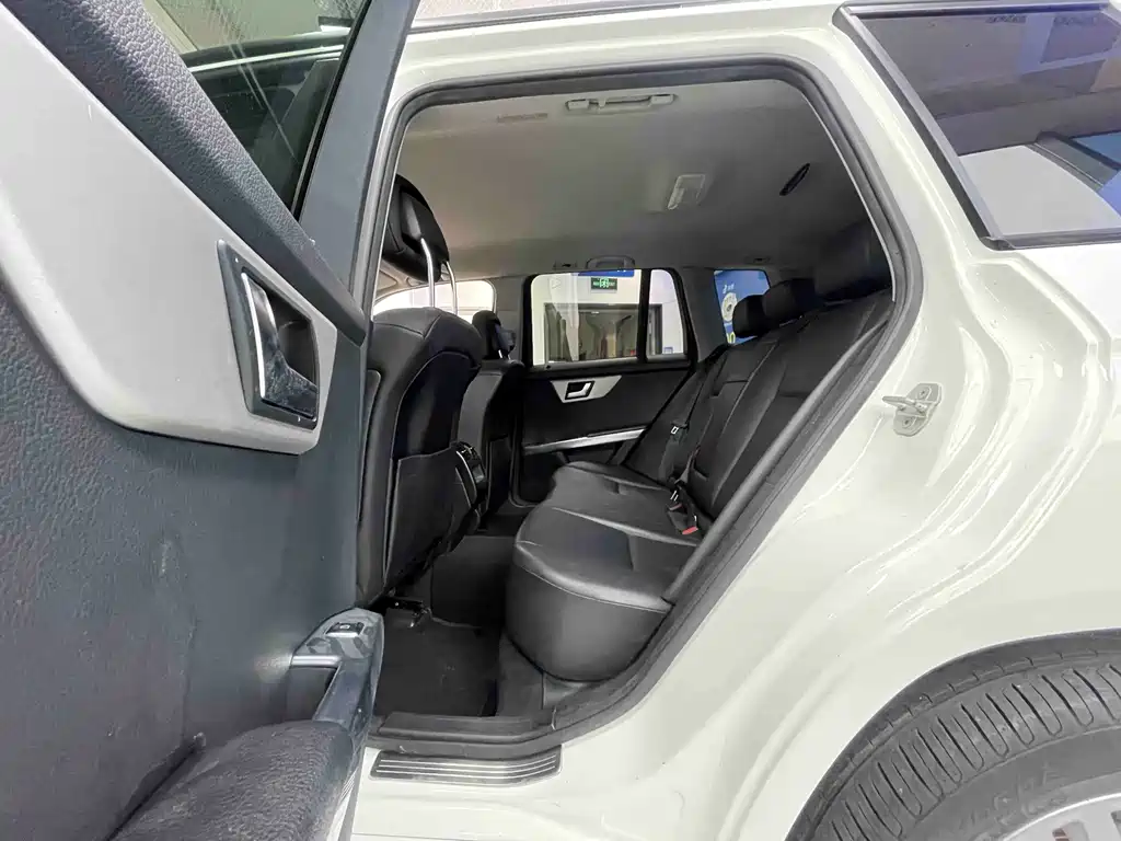 Mercedes-Benz GLK-Class — миниатюра 7