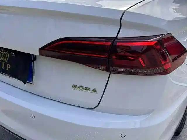Volkswagen Bora — миниатюра 18