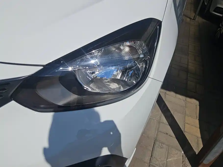 Honda Fit — миниатюра 5