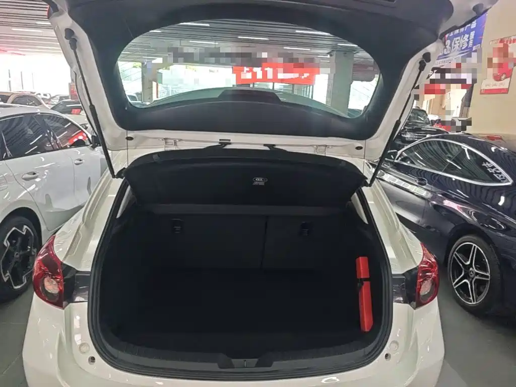 Mazda 3 Axela — миниатюра 19